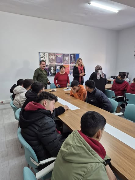 600180503 850581477588115 8505534660474474824 N