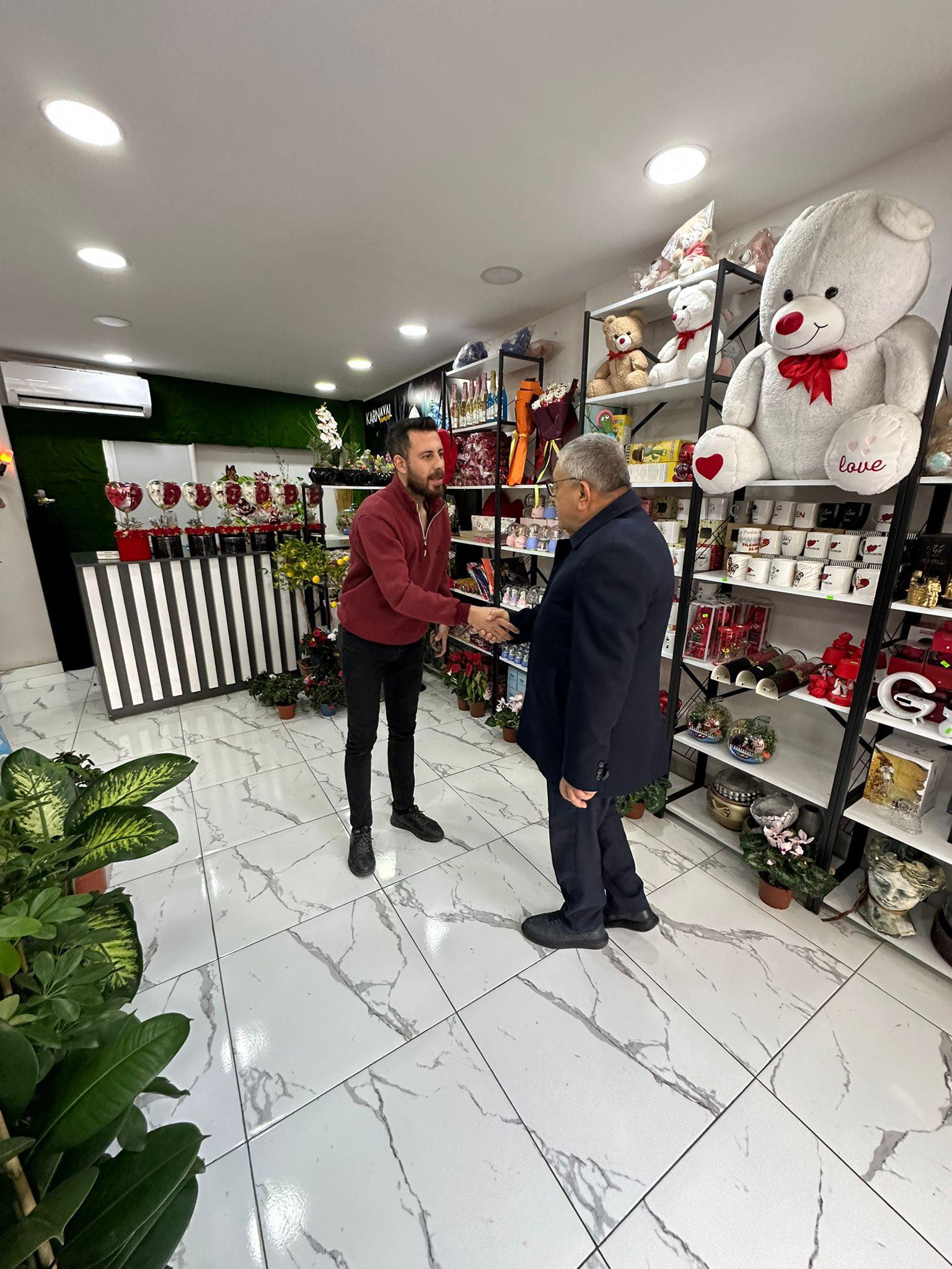 600207218 25328894950127876 7471042398945844408 N