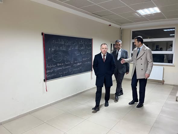 600271240 2343087519498217 8530566940505476070 N