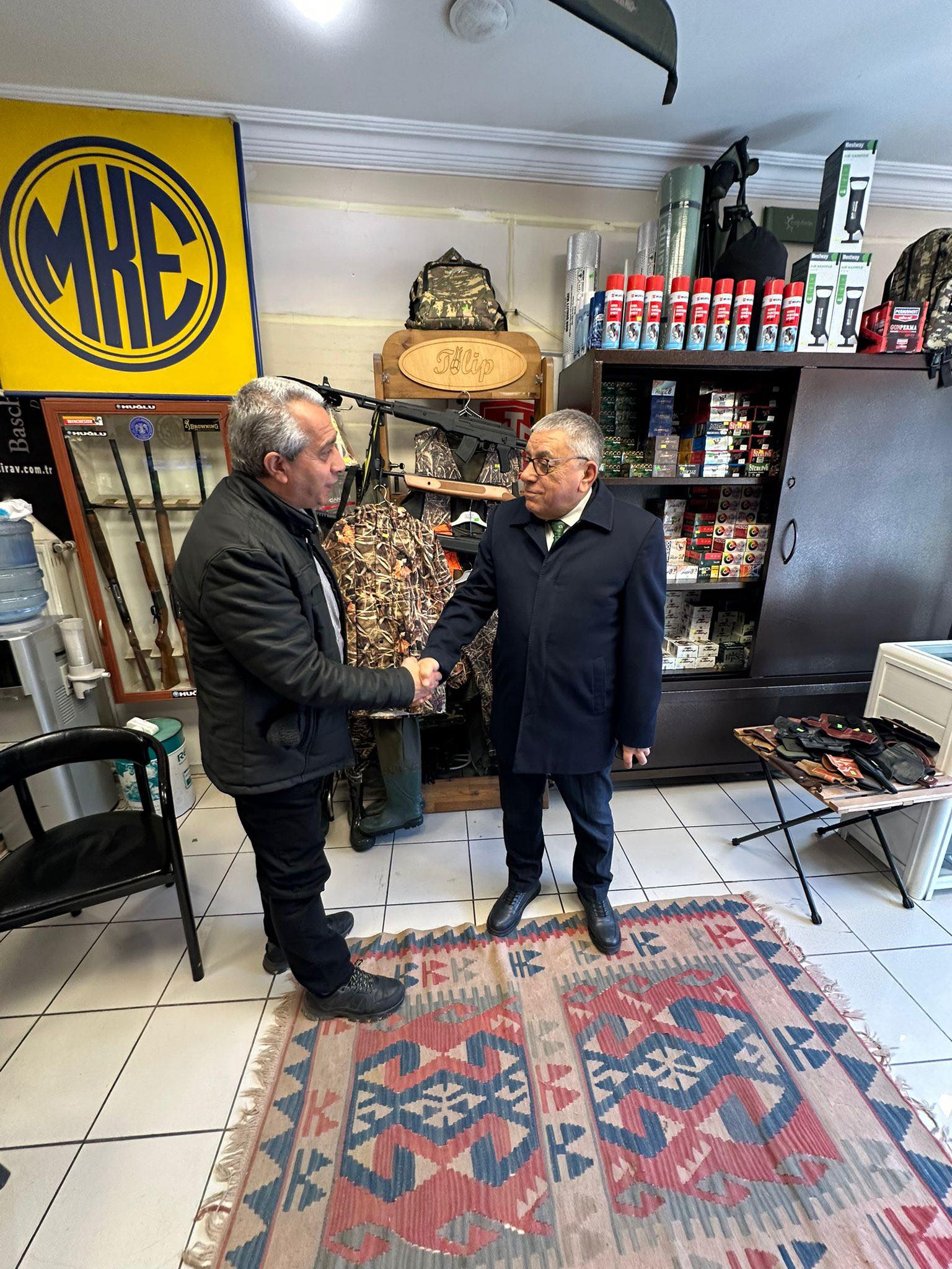 602338986 25417934594557244 8416163580355896878 N