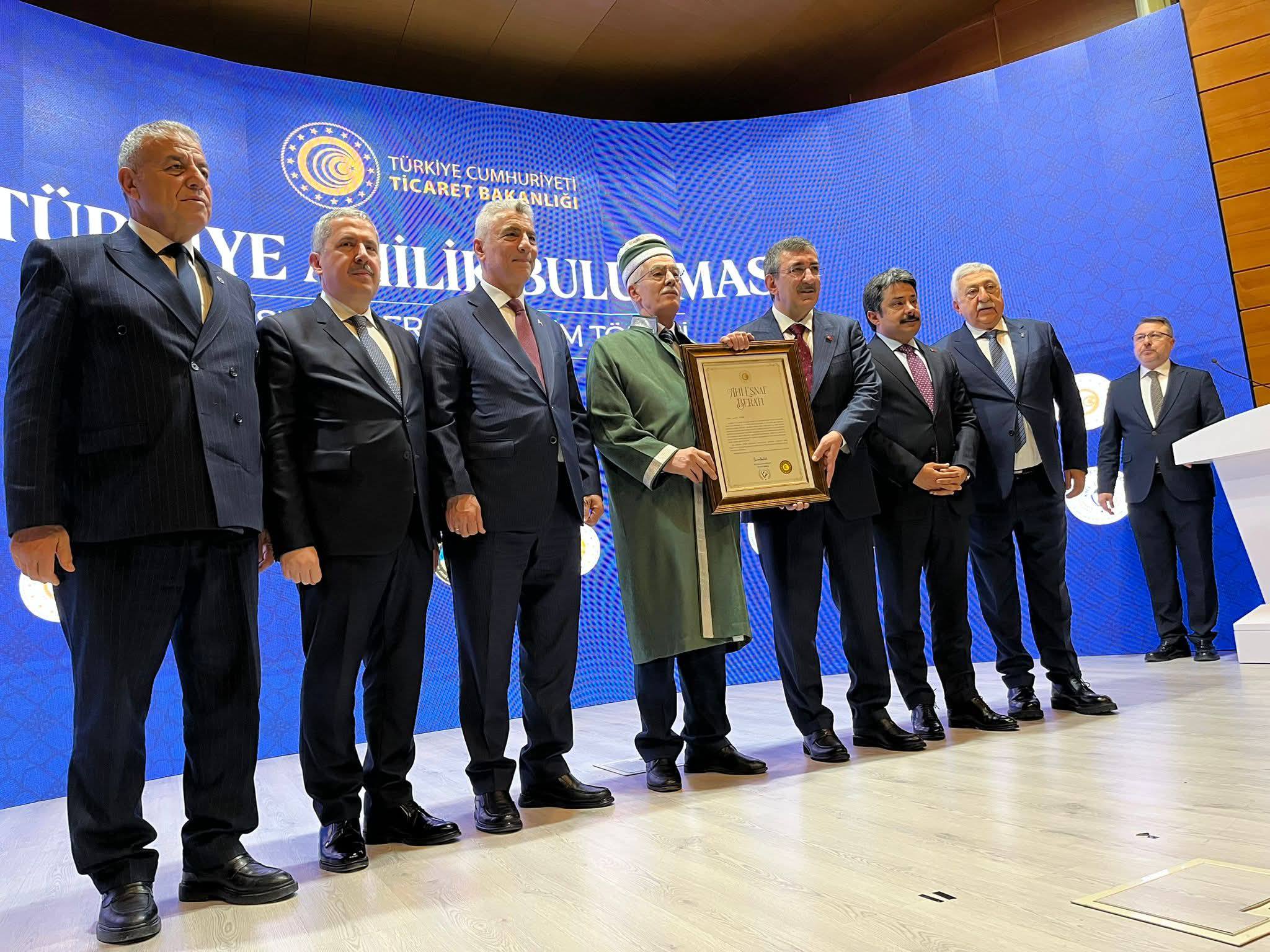 602494357 122116782471040903 5495416928276444671 N