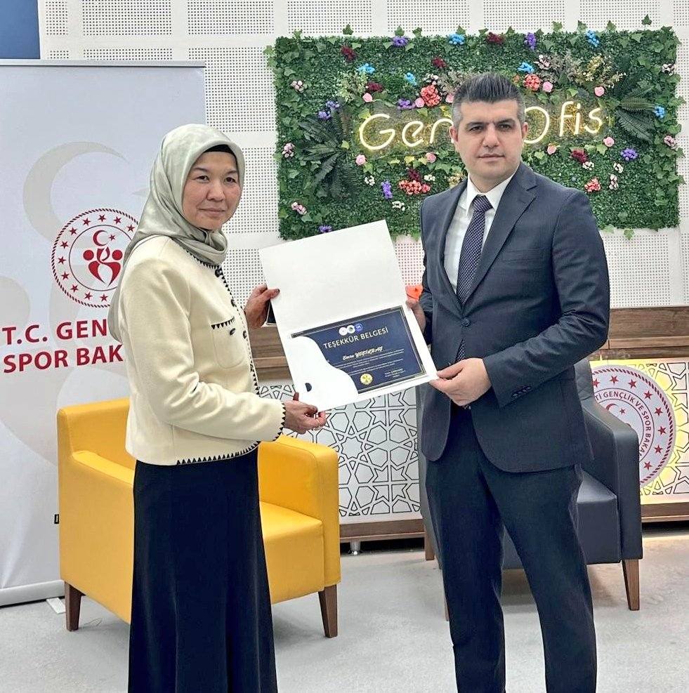 605290370 1344997890973068 7128728414983732112 N