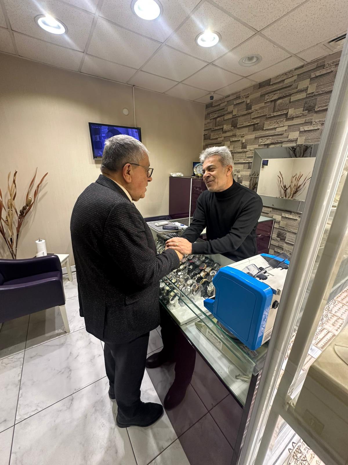 606984677 25471944362489600 6609450064744851322 N