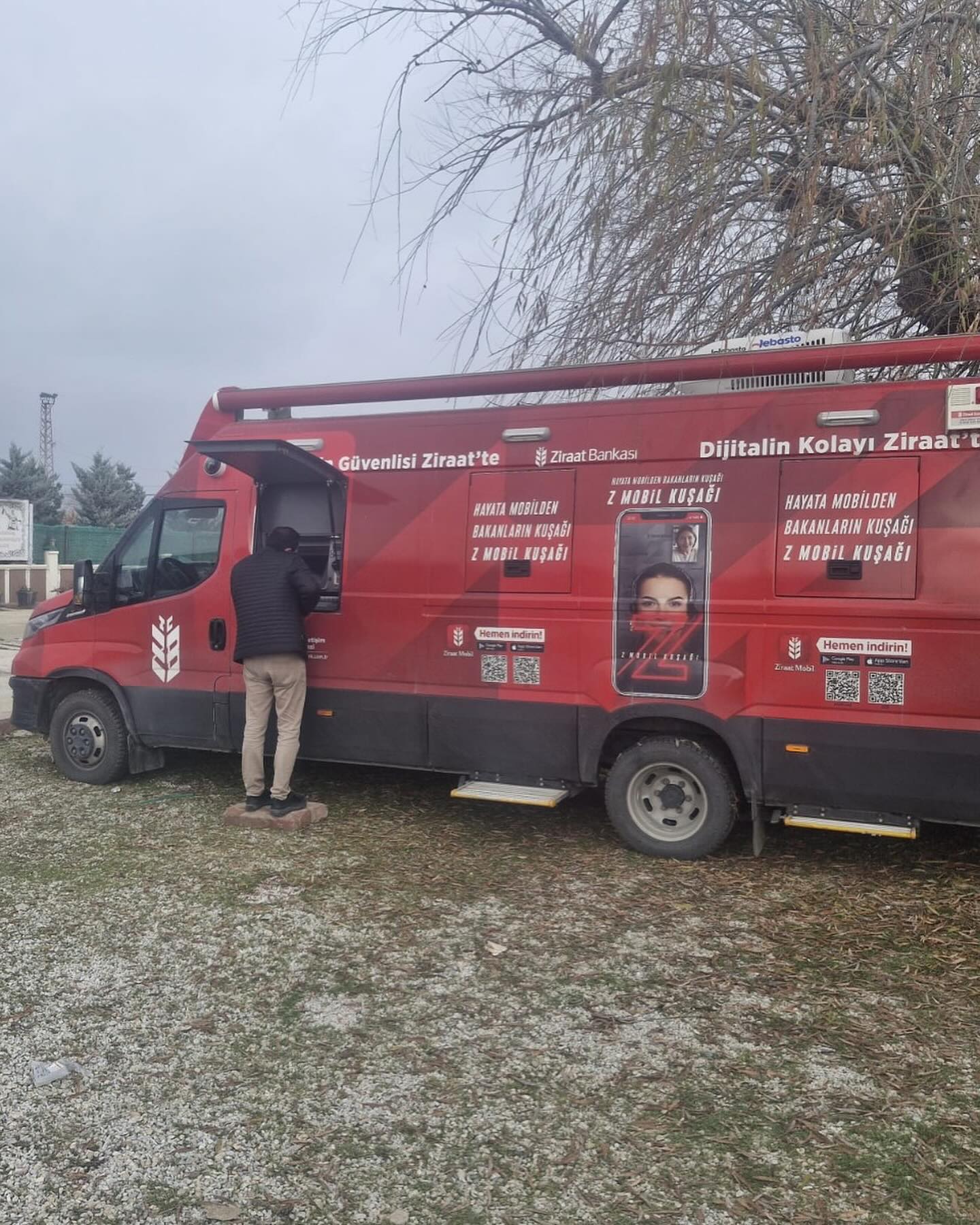 607585337 18111375730720188 1580729704139889544 N