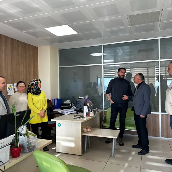 609705001 18144561649455106 8061587892927543591 N