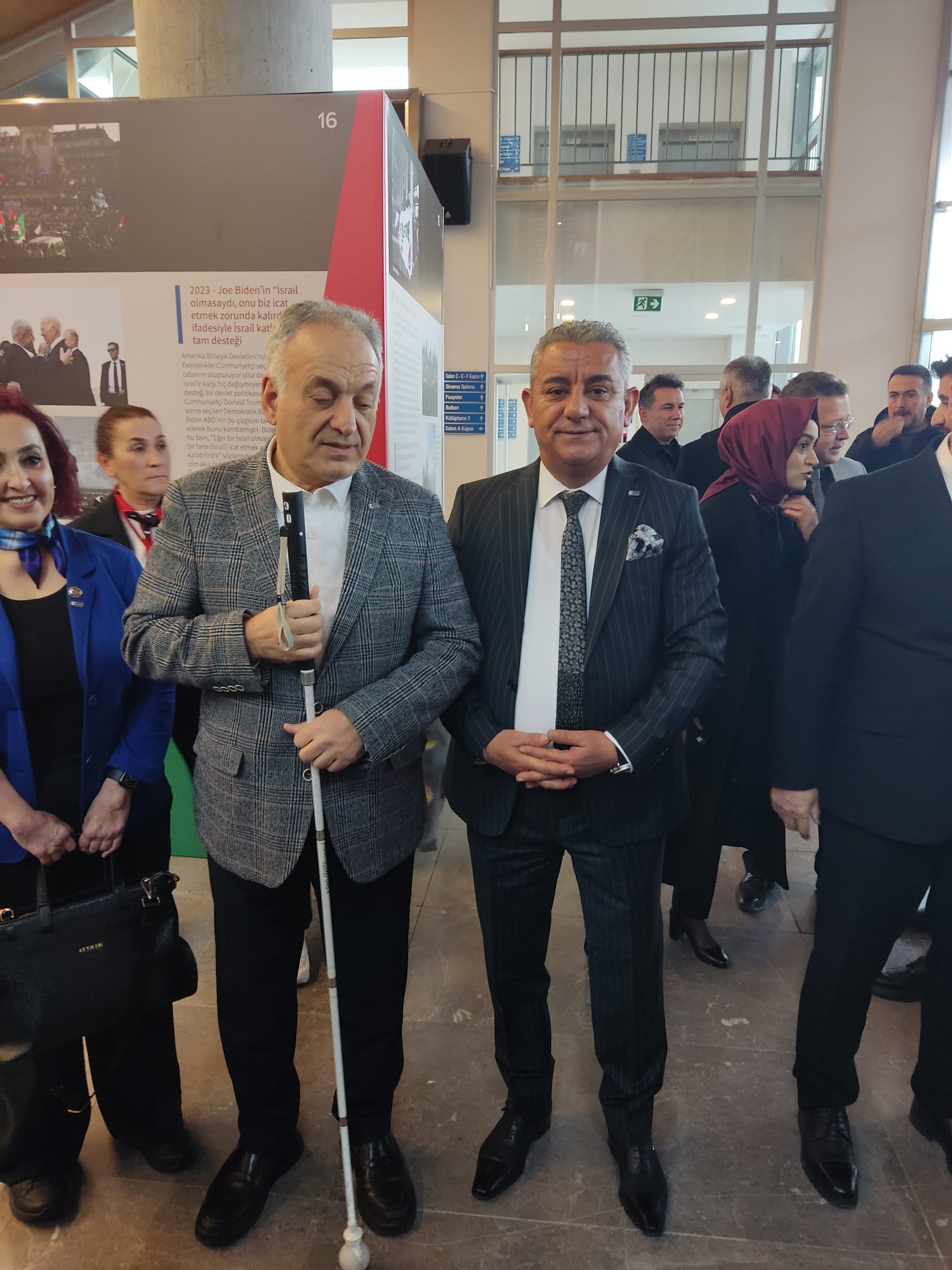 830A9Ed7 E67C 430B 801E 8C48164A537A