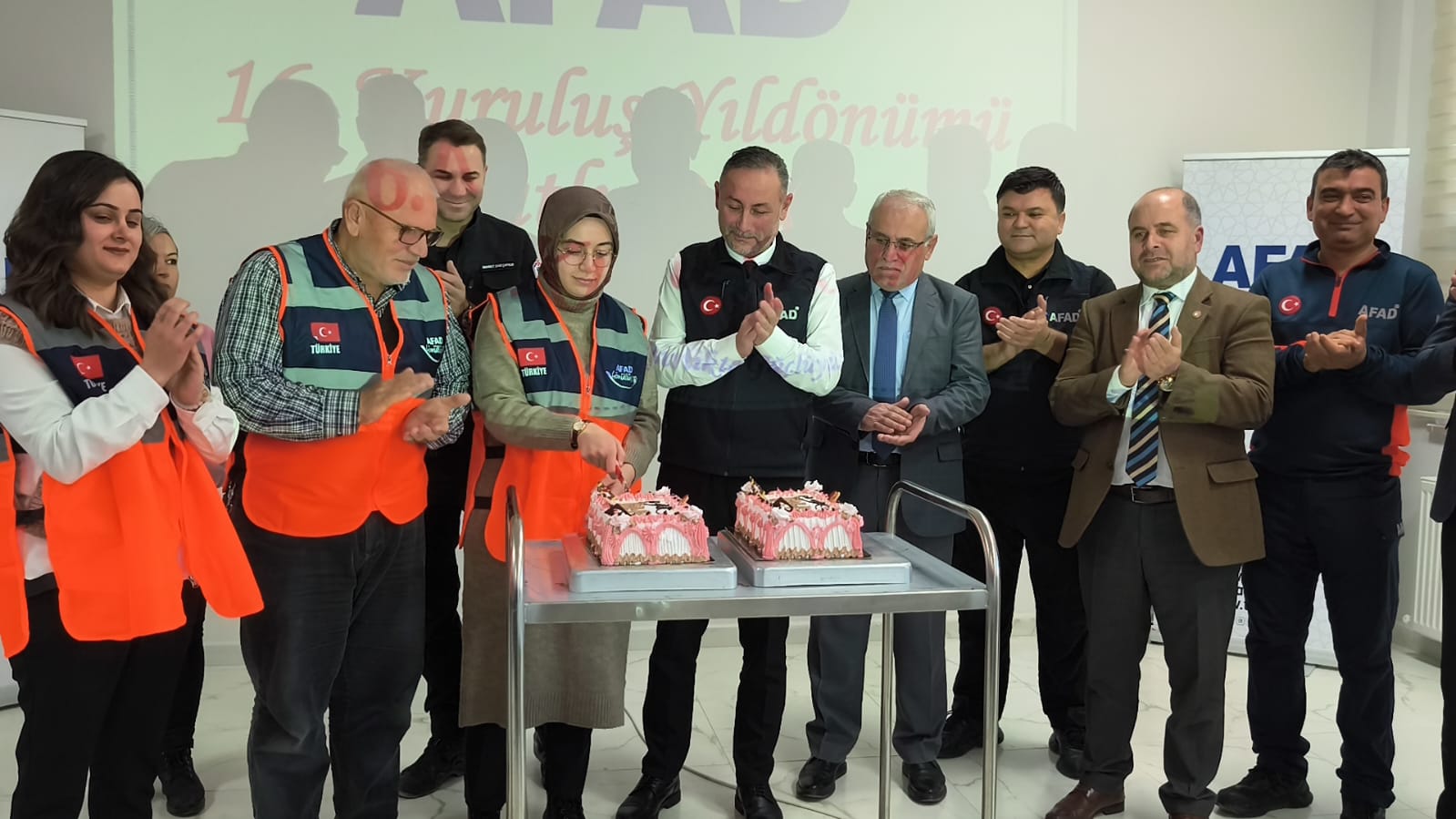 955E4620 9Ac2 444E B065 620366752115