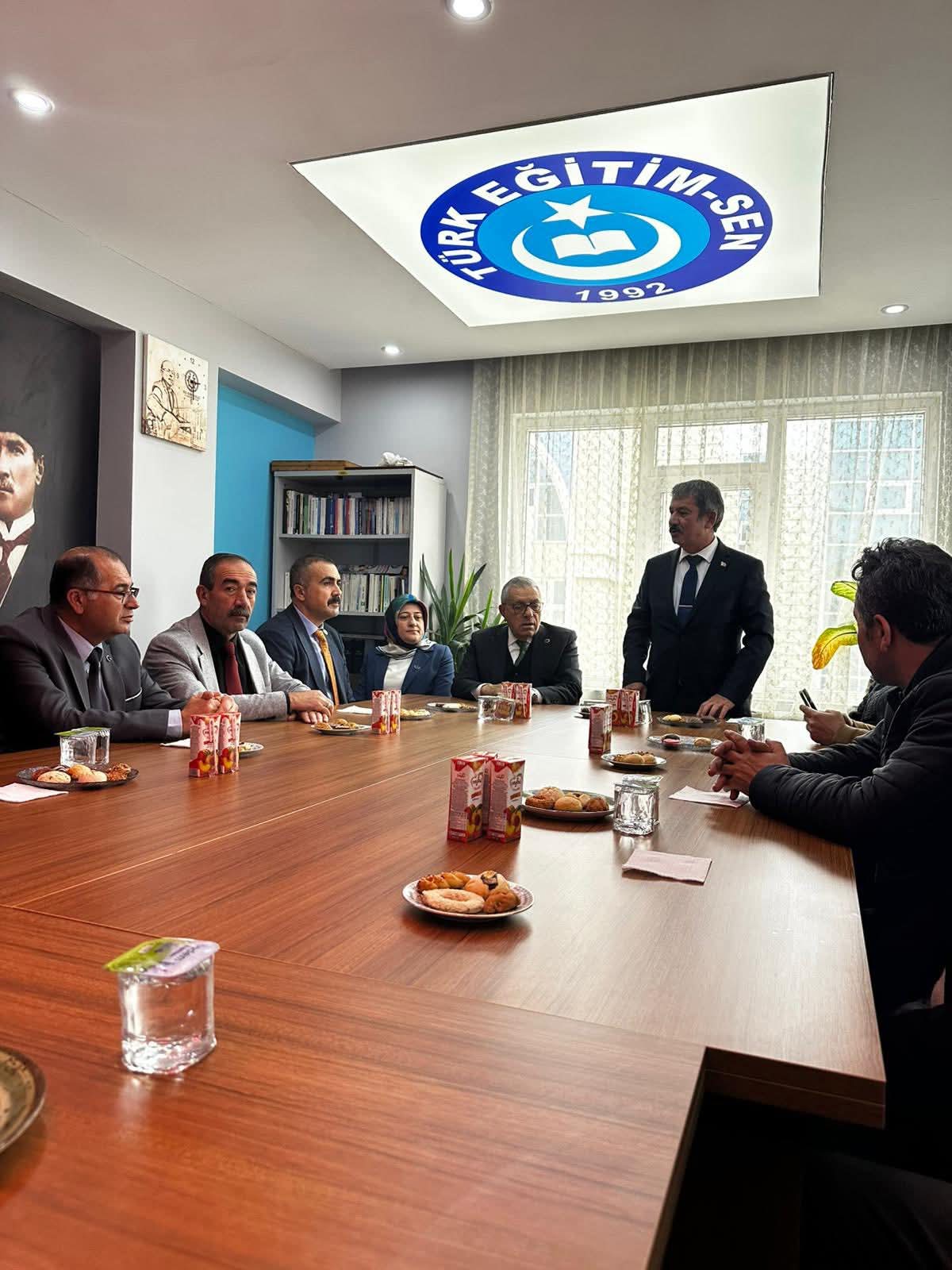 F B I M G 1765385267727