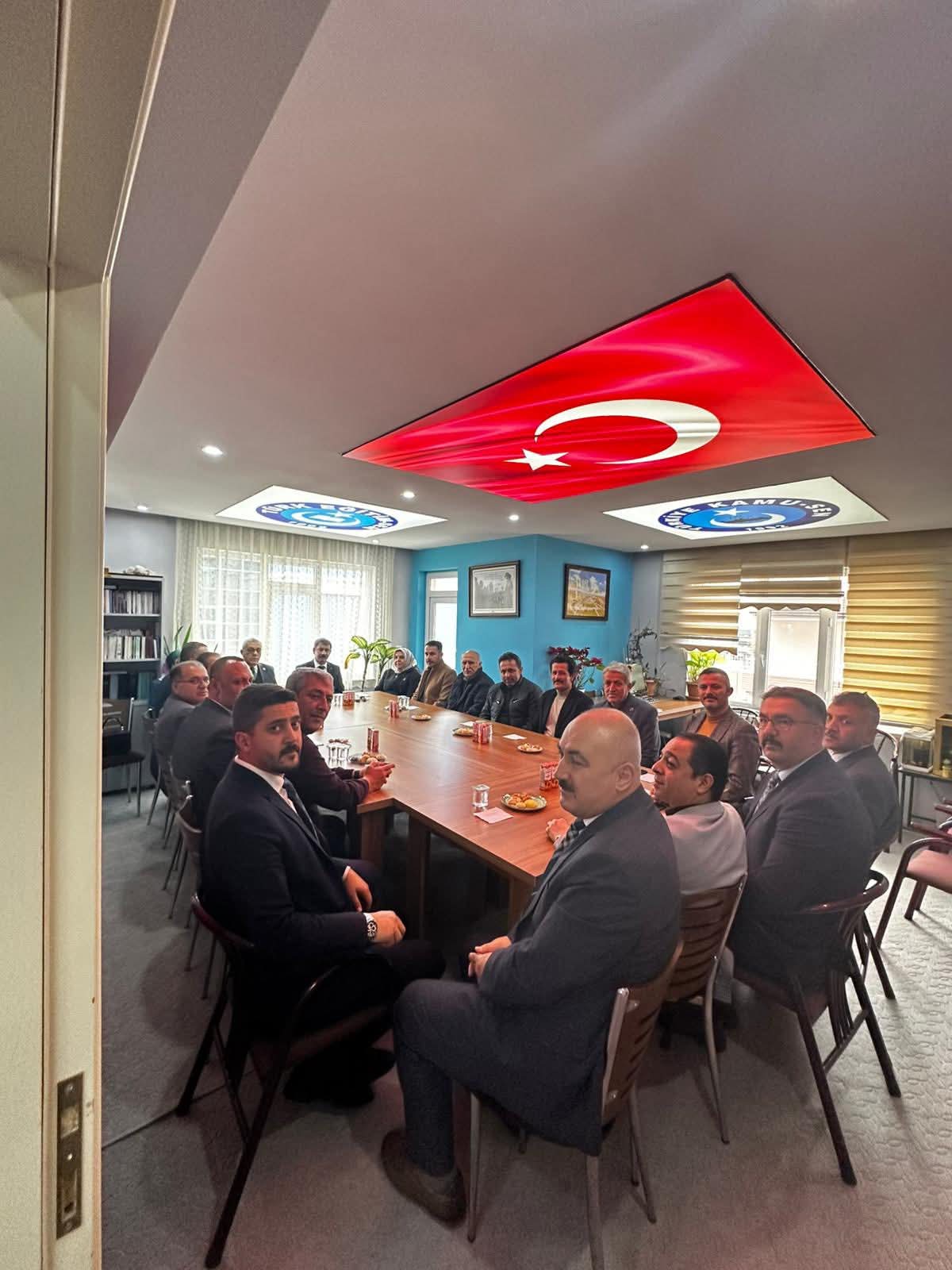 F B I M G 1765385270598