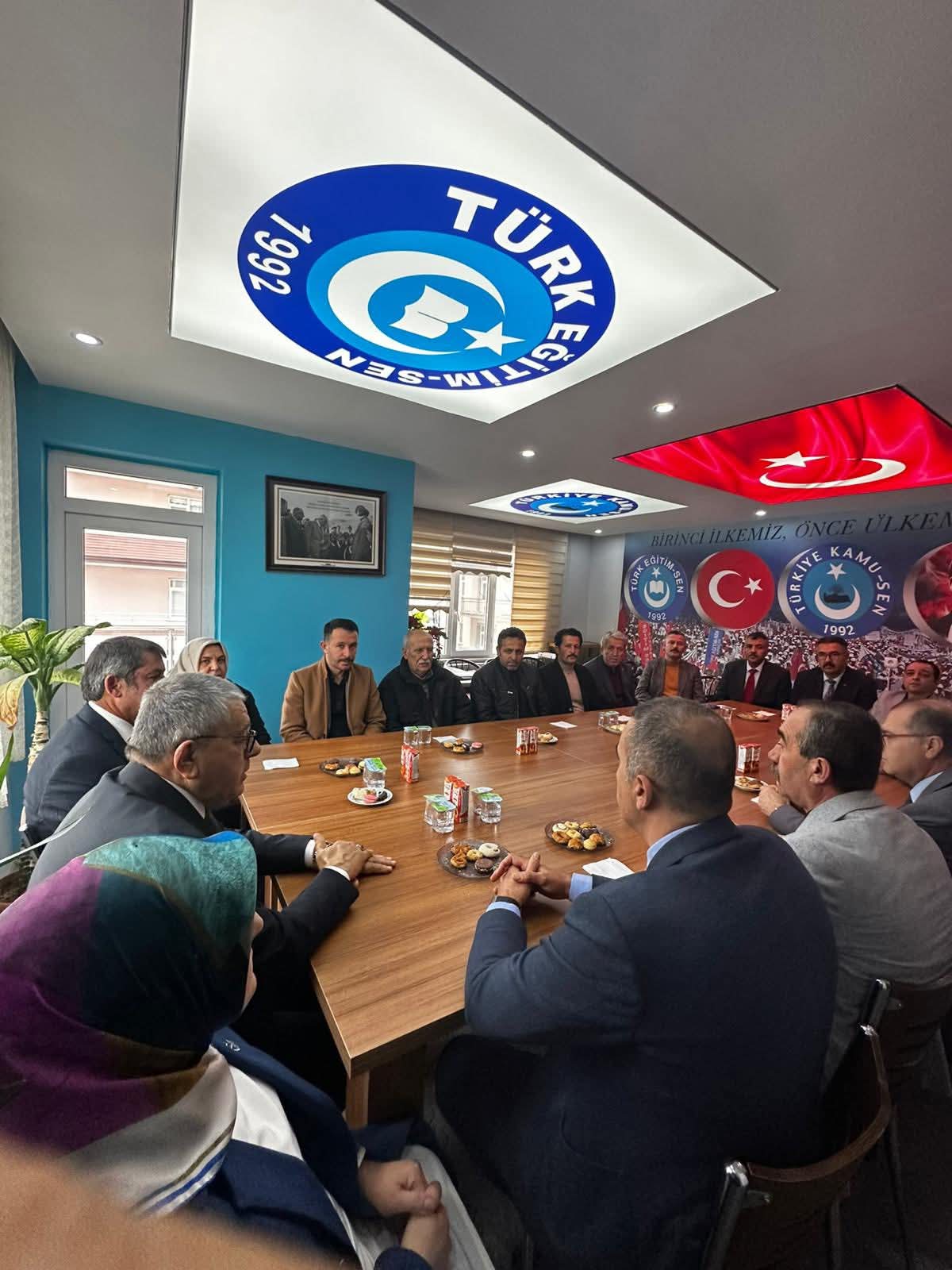 F B I M G 1765385277319