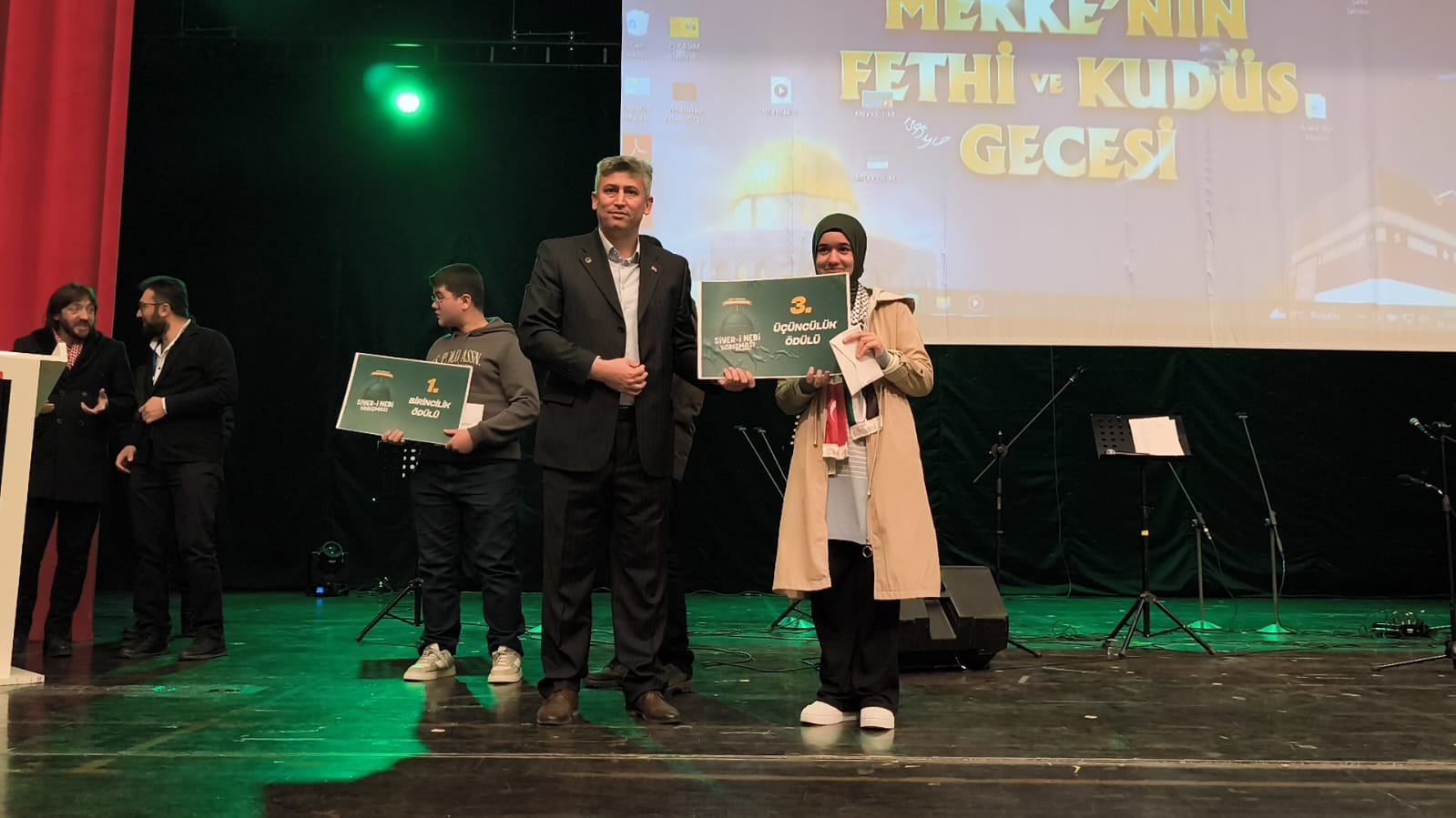 0310Ca32 3C8B 444D Bf7B 43Deb7678859