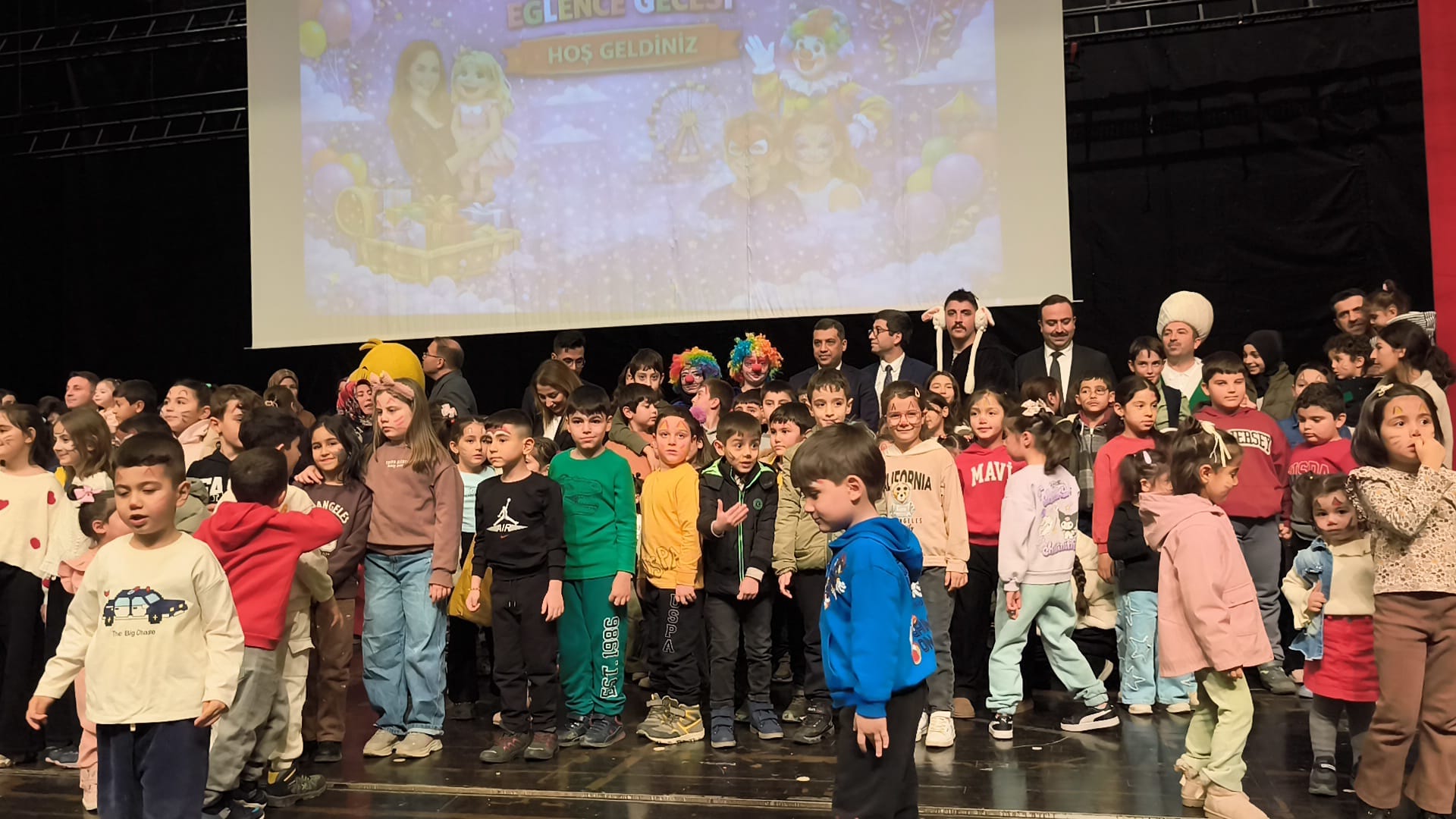 0D26D473 8Cff 4Cb8 82Cb Dd548C500Fe6