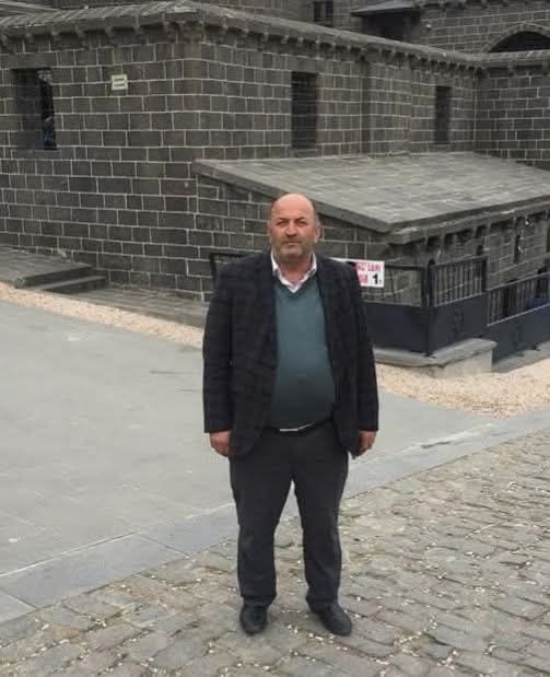 612376953 122118495567040903 1439158917716375794 N