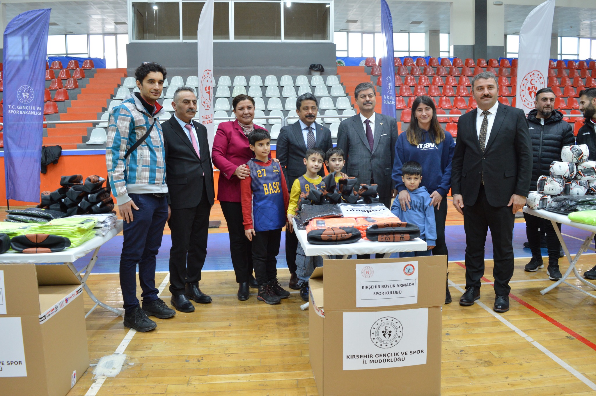 613509797 1358632019609655 1810838520942154567 N