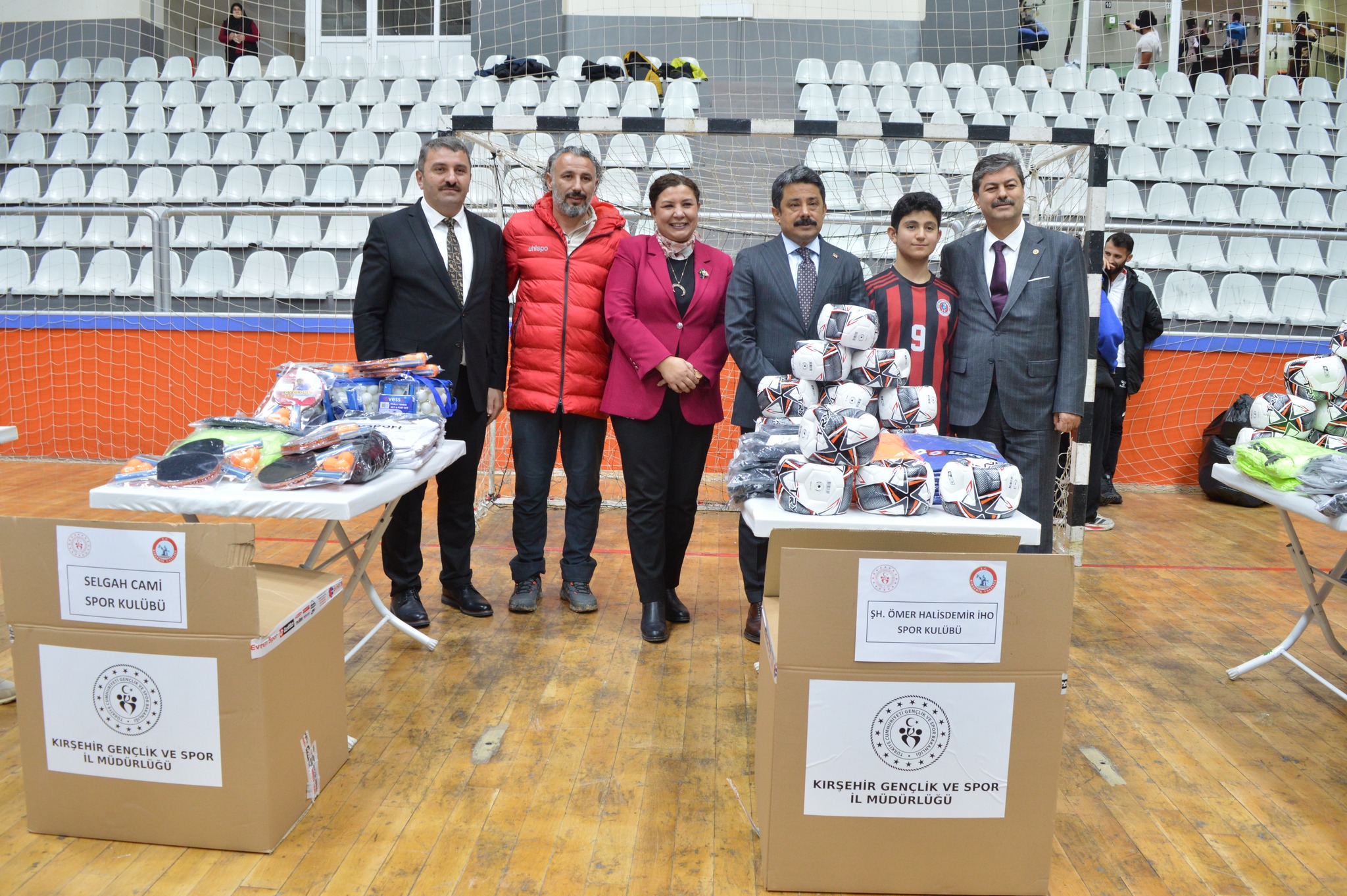 614271349 1358632312942959 3355352199228440389 N