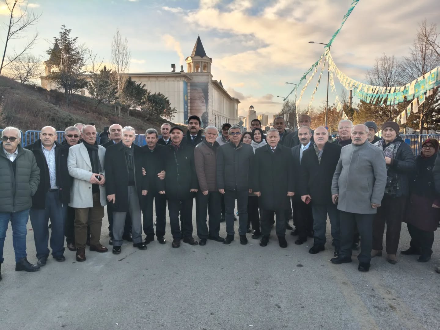 618802007 17957248959029149 2485749123580913702 N