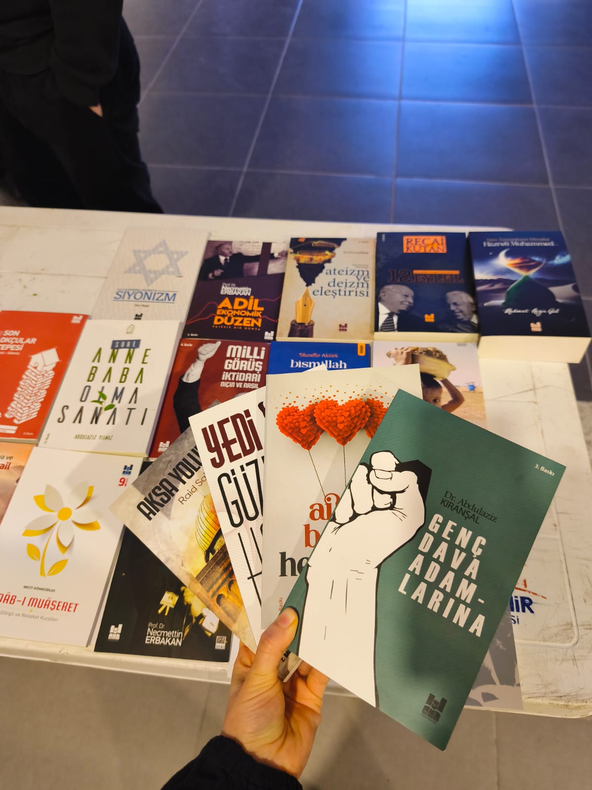 De574386 6089 4A85 A3B2 B02F8C3Bd396