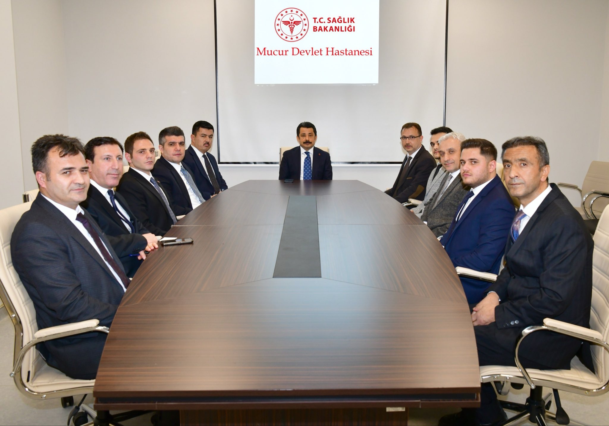 G Ry Arv W M B E Faqn