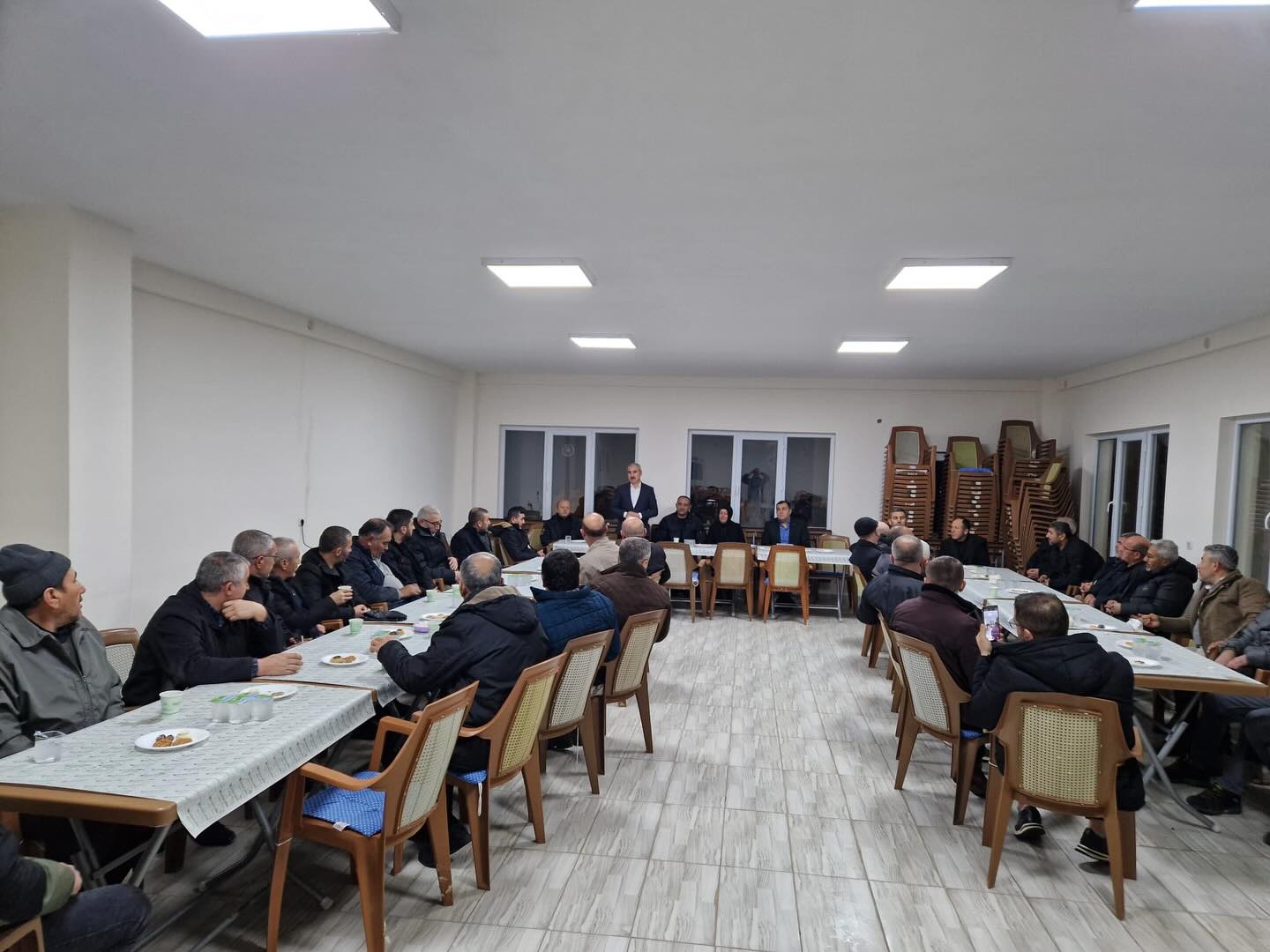 626103585 17973064797004141 549904078186569121 N