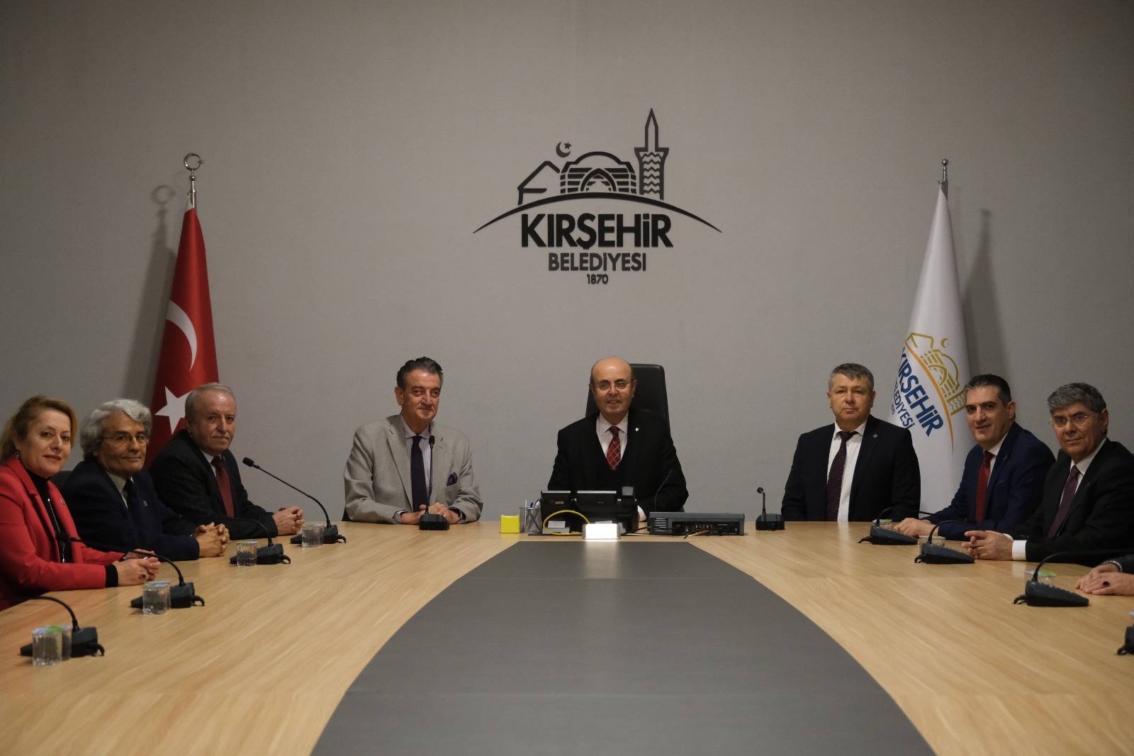 626877988 1606102480425021 3976345616614220377 N