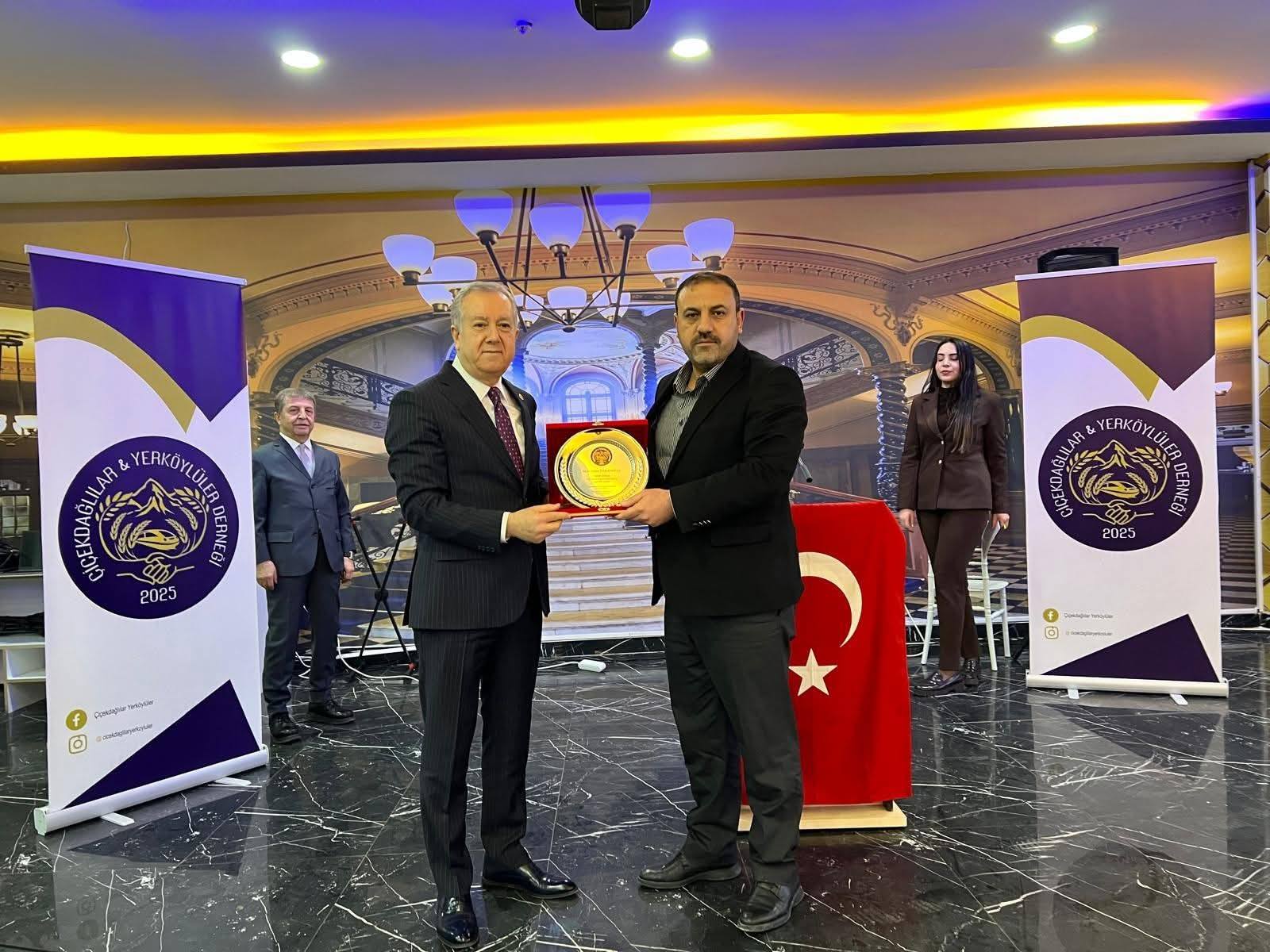 630343041 1719724702722659 71345178649637657 N