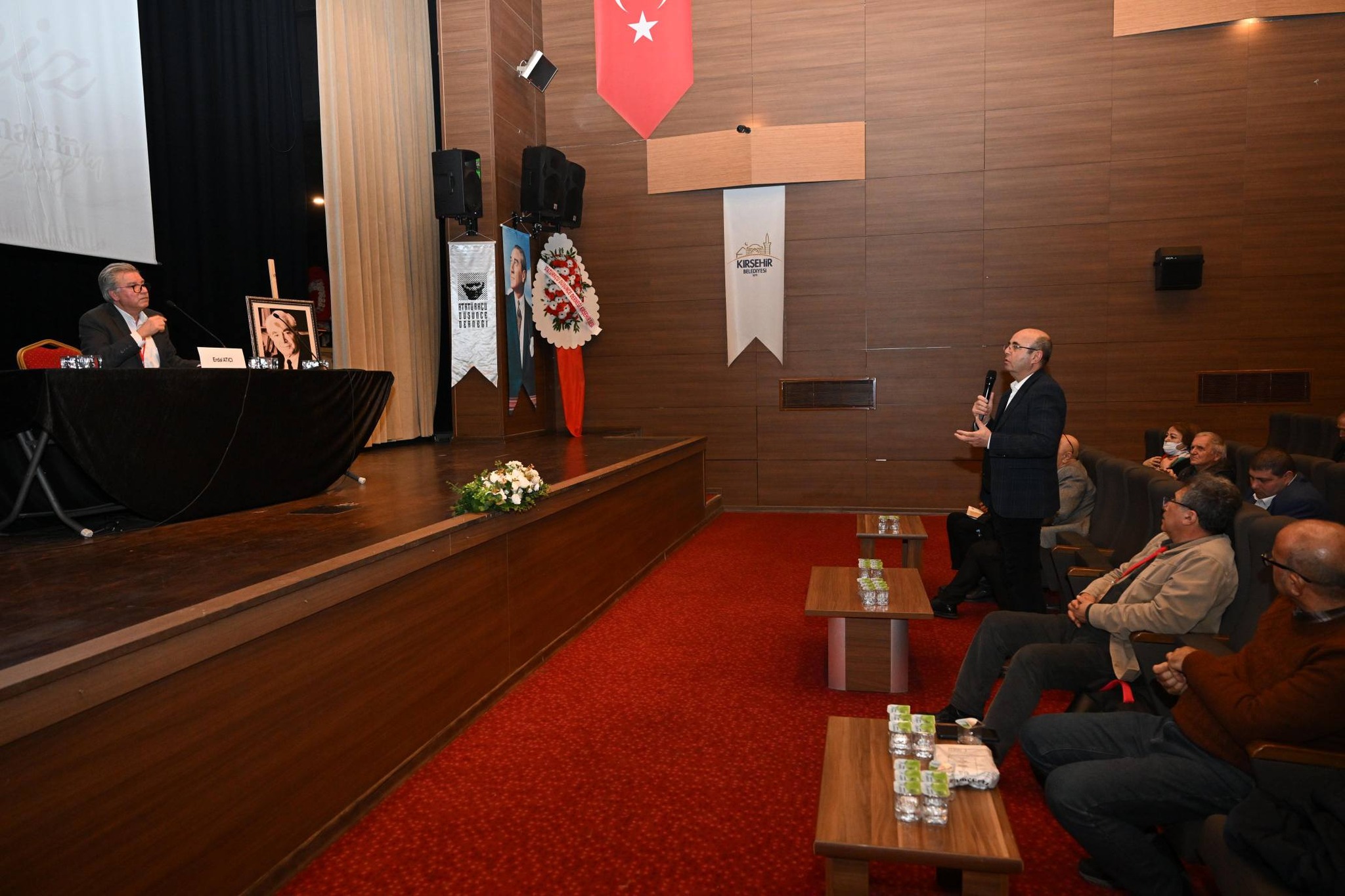 630630563 1607084473660155 1874727438019830003 N