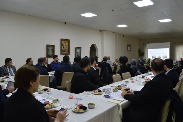 630825124 1388084233331100 1433700924700980715 N