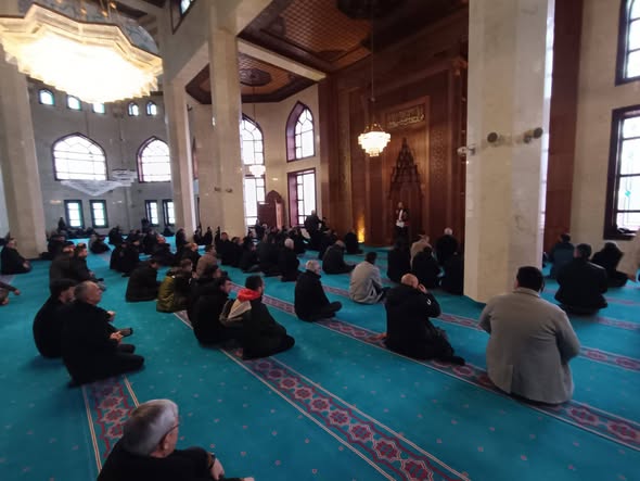 630942579 919662053907549 2352190722057185824 N