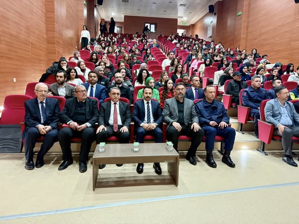 632003414 1217643620557125 7857411383499048852 N