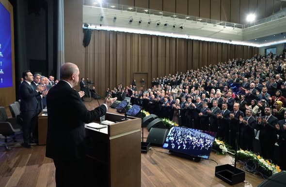 632269743 1449794070491412 6939024930839623269 N