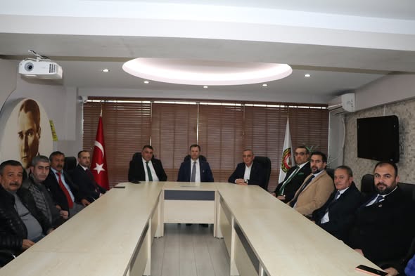 632757852 1330572155774857 404948265948906112 N