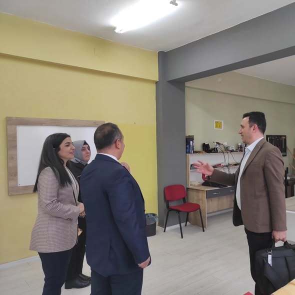 636904536 1437887884730865 5660764505979278575 N