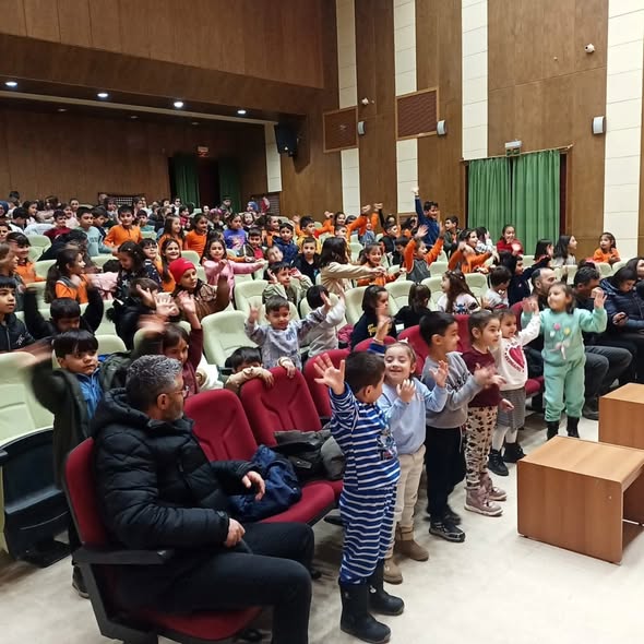 639936815 930489469515465 1798548828490358531 N