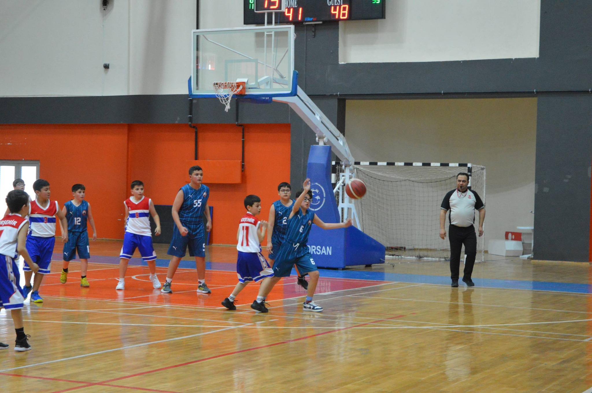 Basketbol4