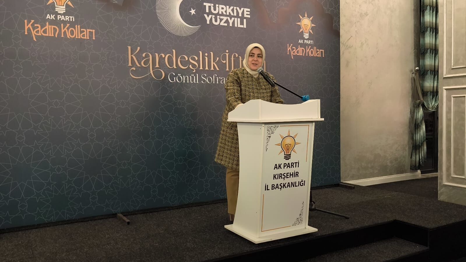 Fd83Dba7 5E55 4Af4 96D8 56Fcc7381851