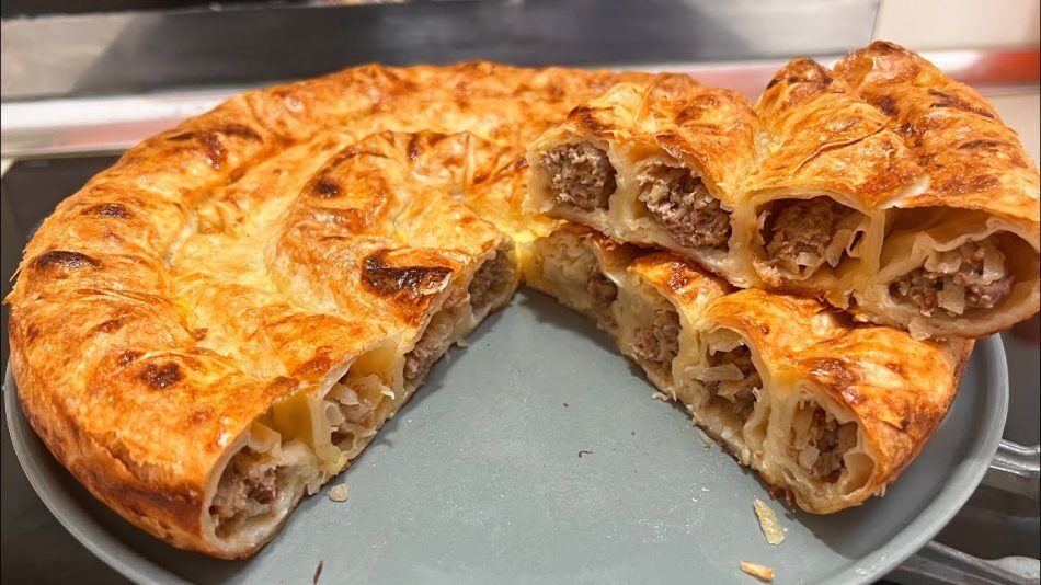 Kıymalı Börek