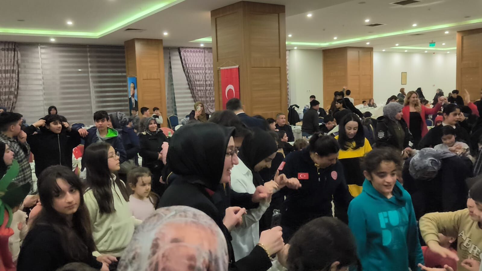 302815Ef A83E 422A 9C6C 71Acd35595B1