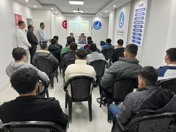 642481187 18316489168255336 1606875476435680524 N