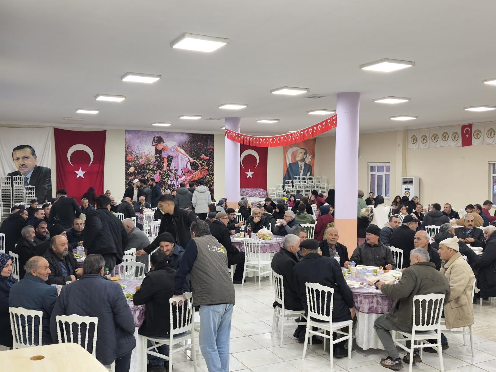 645074491 122141258924991808 3408631668915424711 N