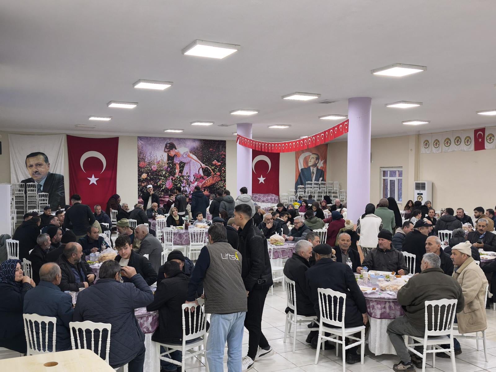 645413021 122141258966991808 7942241118740174955 N