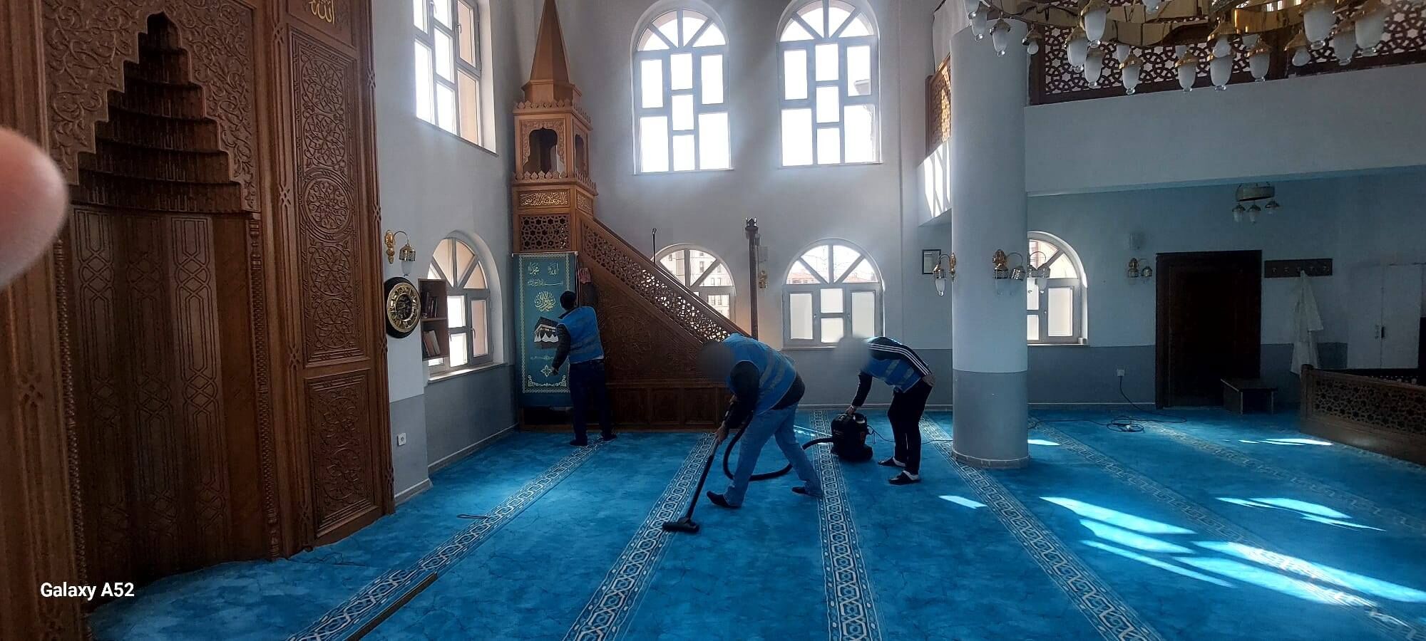 645674857 4219376195044124 4319940944000280708 N