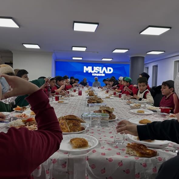 645768219 18071018915539367 5608185246822027998 N