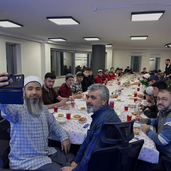 645818999 18071018897539367 3645012450270685818 N