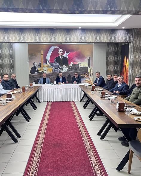 649070610 10236134027283216 193879622472760970 N