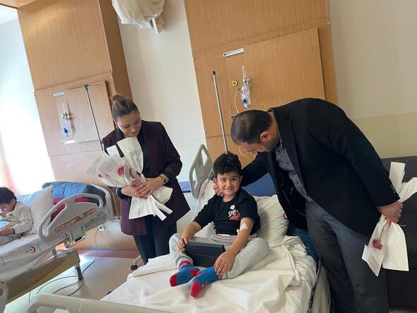 649179400 1566895328771750 6845609717974857640 N