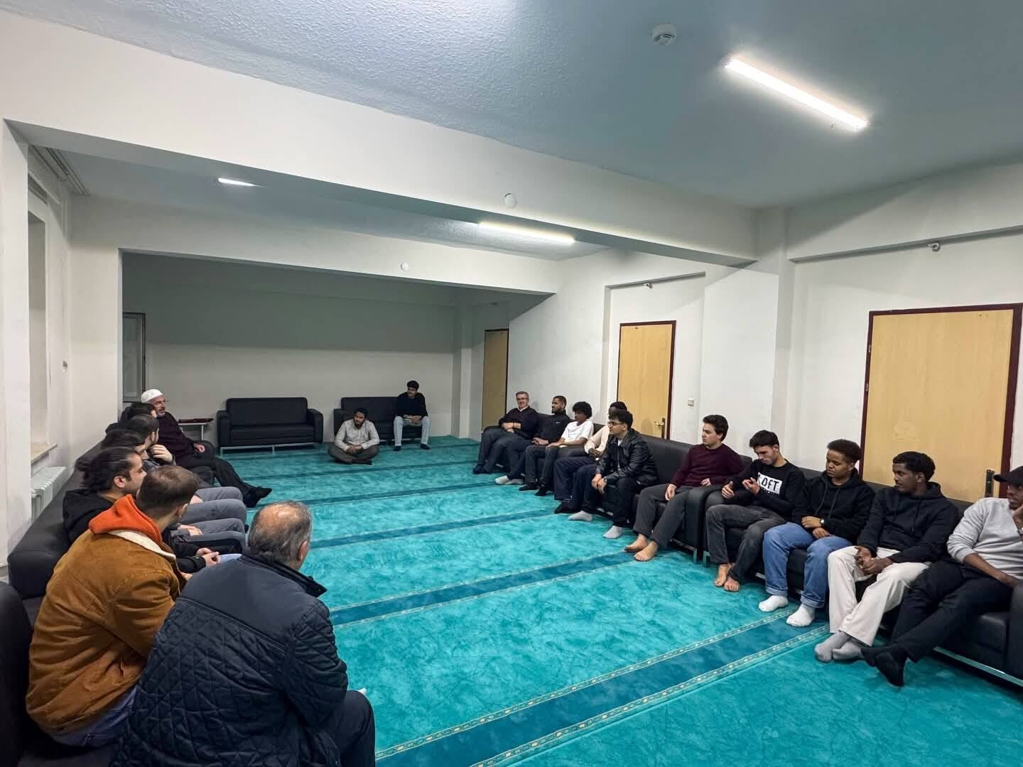 649790682 1746052600089869 3704848967123977135 N