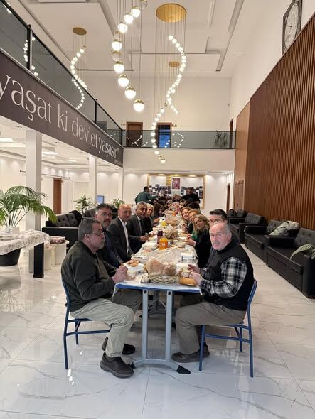 650767423 1570935755034374 5104548270625776035 N