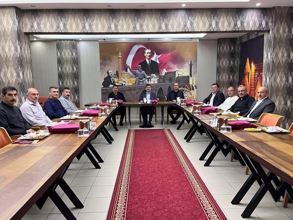 651831428 2003813733820998 3261190737572992200 N