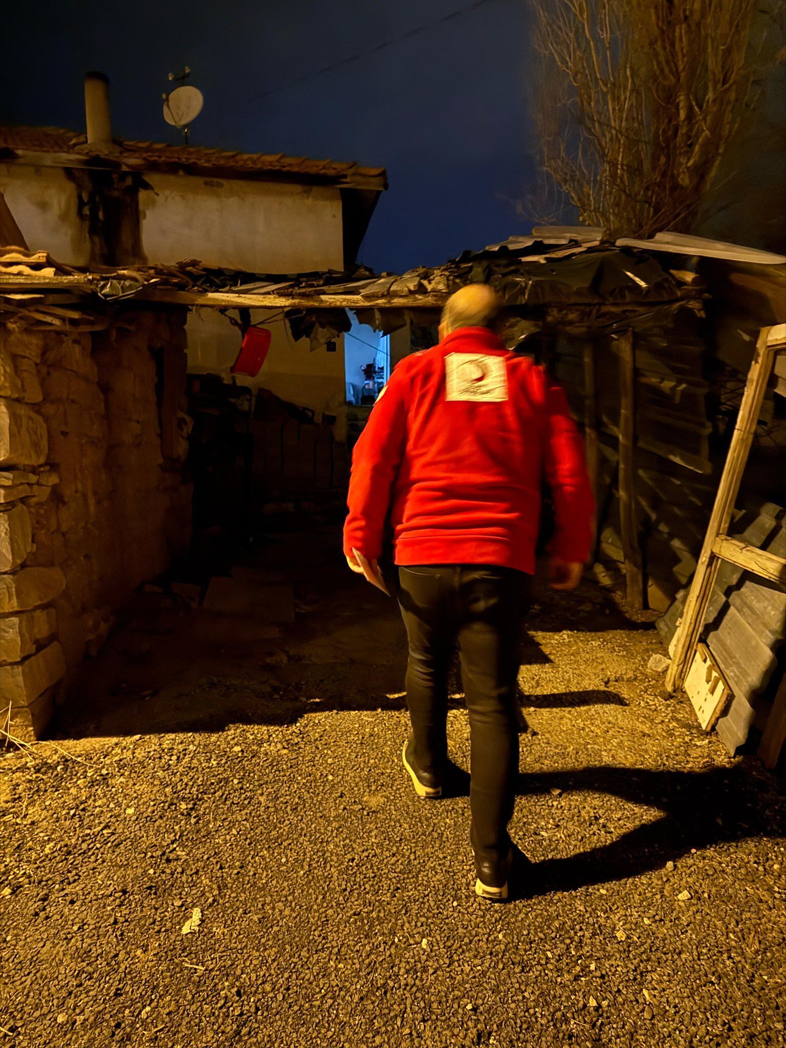 653365289 940948175249887 4529600685460457138 N