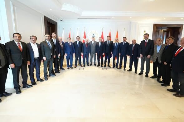 657712234 18083370134375314 7859922130624488709 N